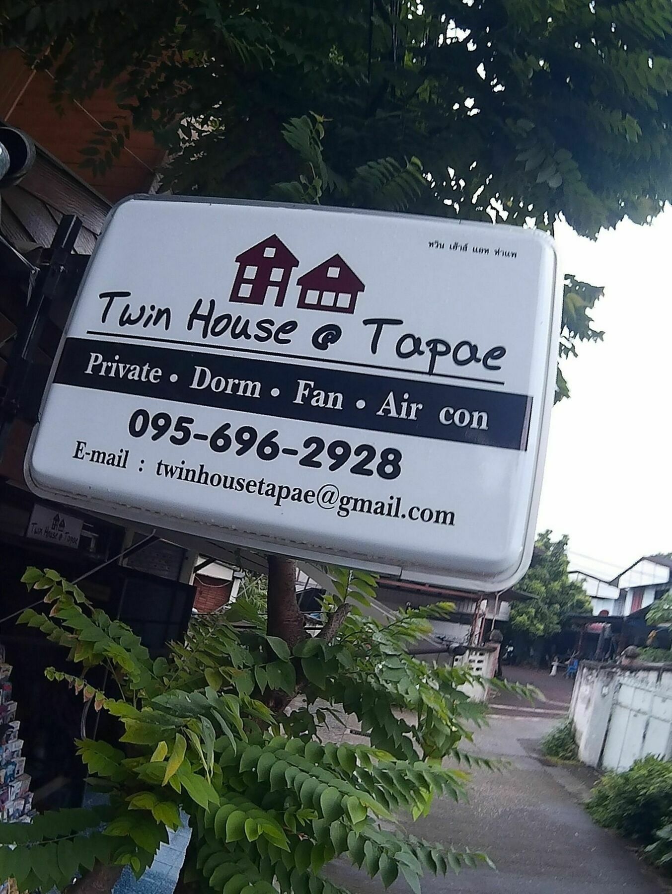 Albergue Twin House @ Tapae Chiang Mai Exterior foto